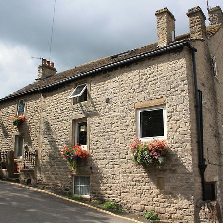 Ramblers Rest Bed & Breakfast Castleton  Bagian luar foto